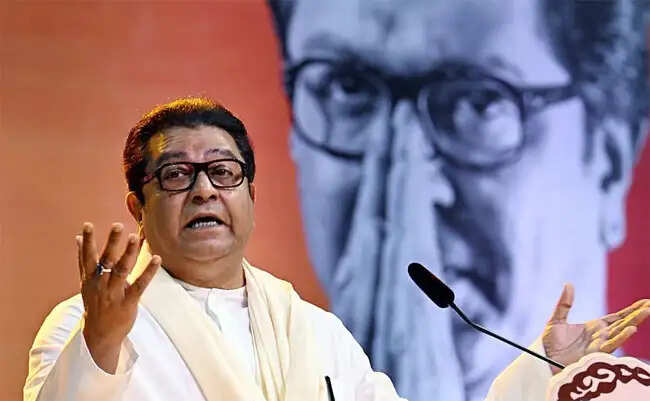 चुनाव प्रक्रिया अगर पारदर्शी है तो बैलट पर चुनाव कराने में परेशानी क्यों: राज ठाकरे