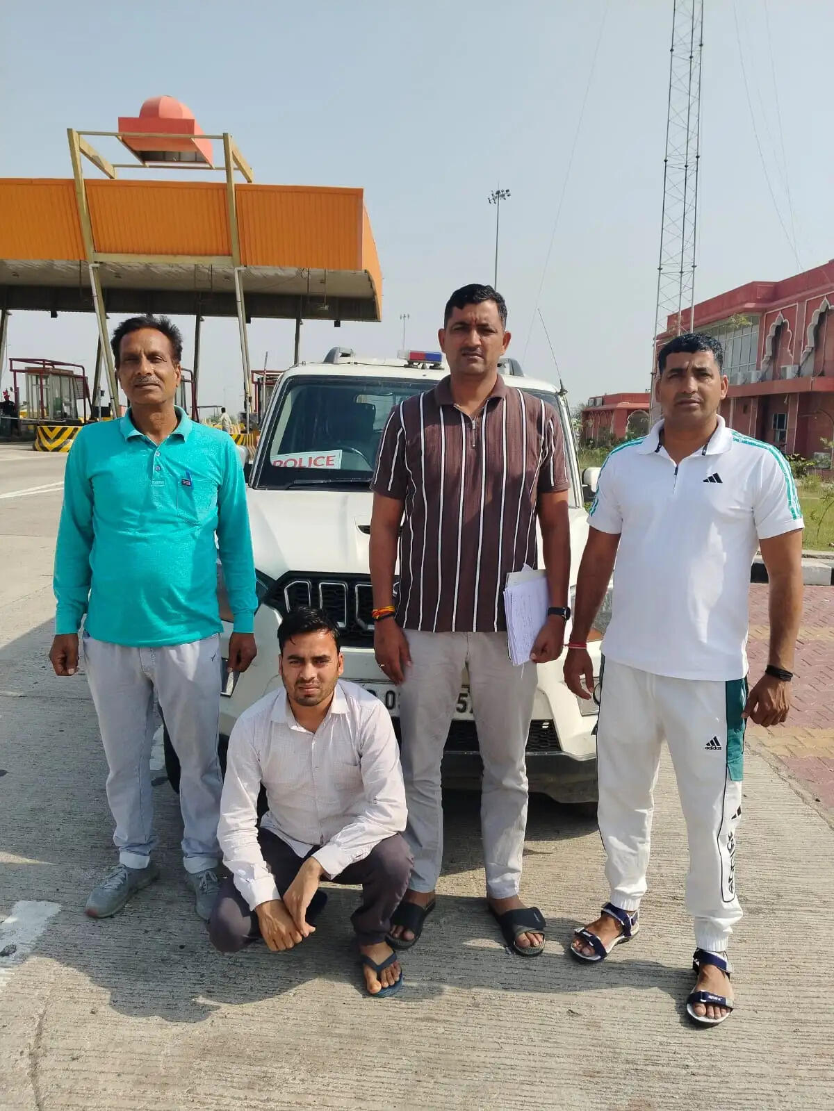 फरीदाबाद : शेयर मार्केट में निवेश के नाम पर 34 लाख की धोखाधड़ी, एक आरोपी गिरफ्तार