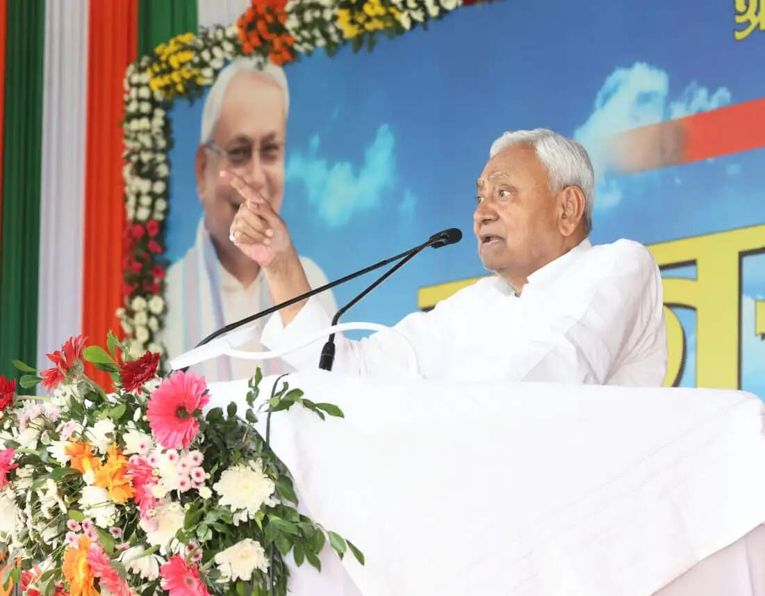 मुख्यमंत्री ने समृद्धि यात्रा के दौरान सहरसा जिले को दी 512 करोड़ रुपये की योजनाओं की सौगात