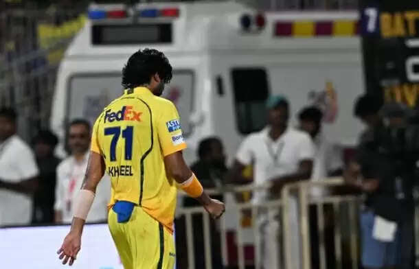 चेन्नई सुपर किंग्स को बड़ा झटका, खलील अहमद चोट के कारण आईपीएल से बाहर