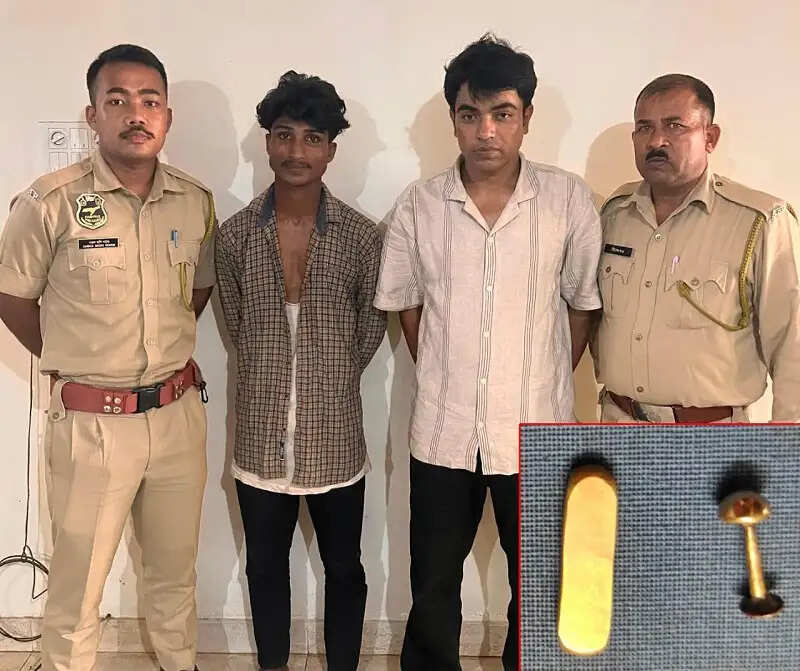 वशिष्ठ पुलिस के हत्थे चढ़ा कुख्यात चोर, चोरी का सोना खरीदने वाला भी गिरफ्तार