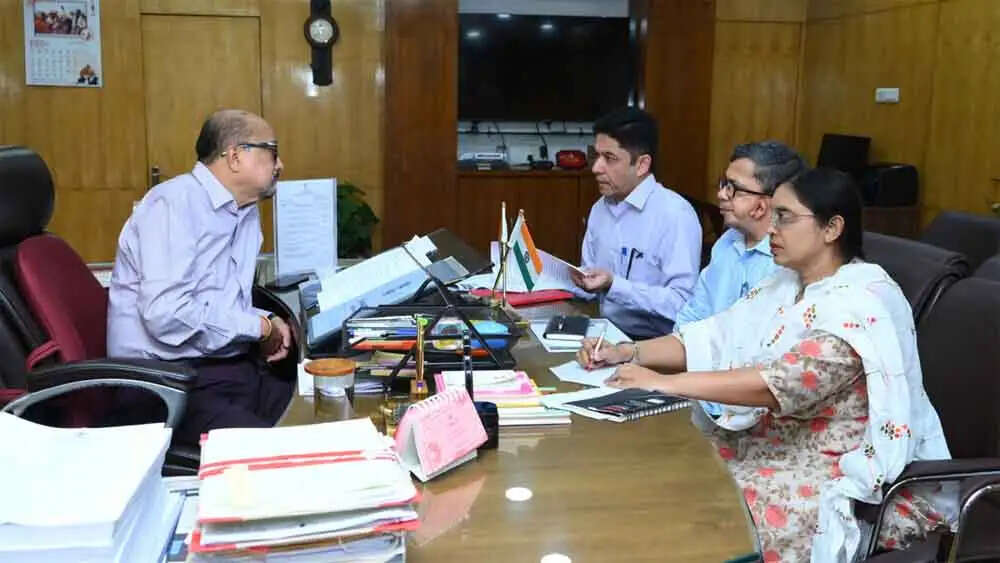 राज्यपाल के निर्देश पर धनेशपुर में दिव्यांग बच्चों के लिए विशेष शिविर