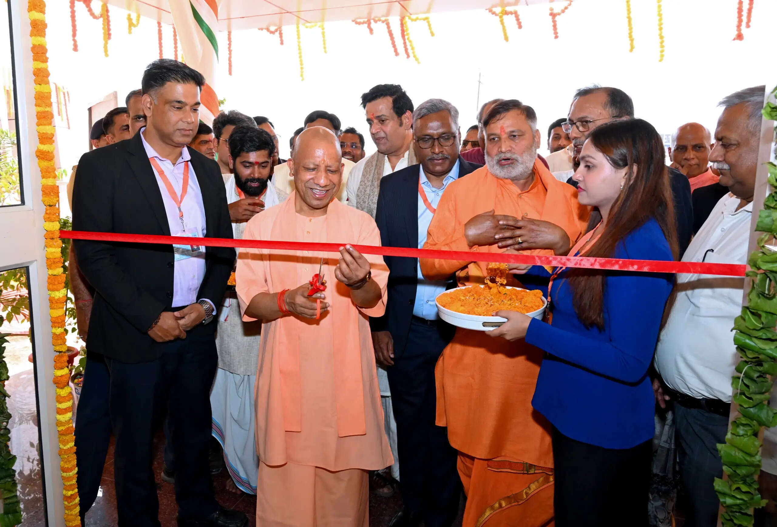 विकास की रफ्तार को कई गुना बढ़ा सकती है टेक्नोलॉजी: मुख्यमंत्री योगी