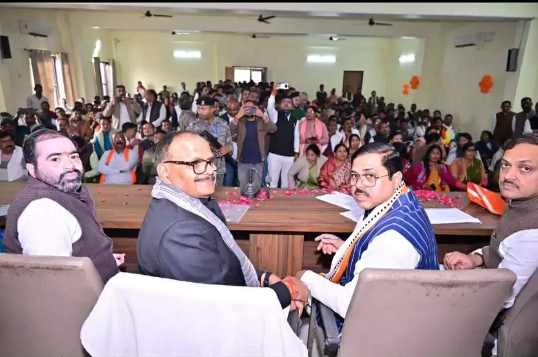 राष्ट्र की सुरक्षा एवं लोकतंत्र की मजबूती के लिए एसआईआर जरूरी : ब्रजेश पाठक