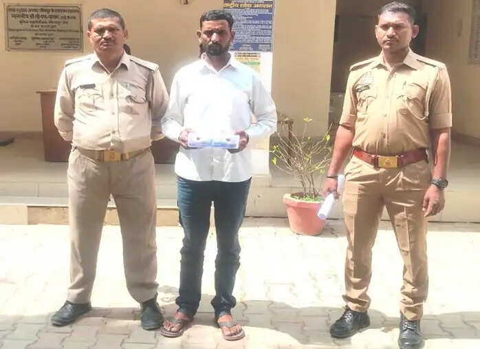 मुठभेड़ में अन्तर जनपदीय अपराधी गिरफ्तार