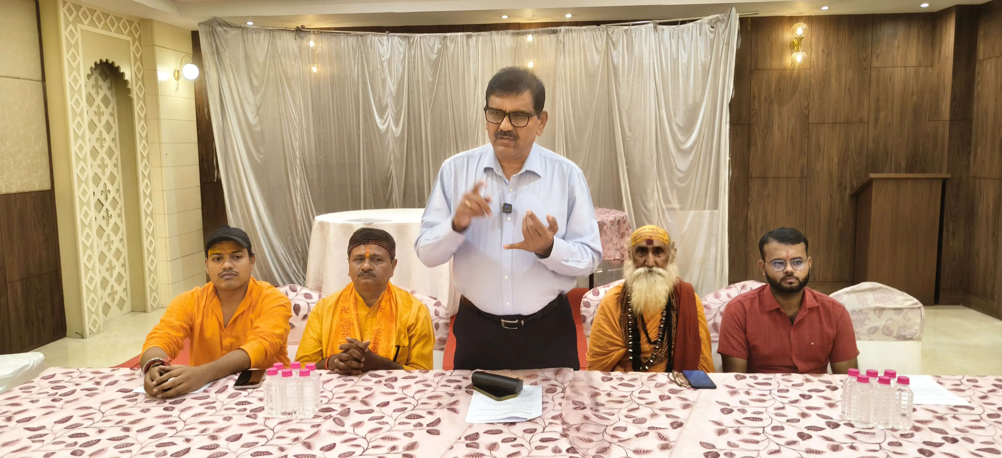 वाराणसी: पूर्व सीबीआई निदेशक एम. नागेश्वर राव की सक्रिय राजनीति में एंट्री