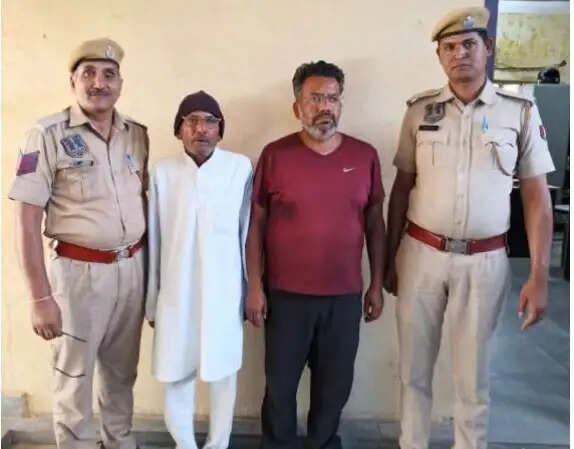 बैक डेट पट्टों से ठगी करने वाले समिति अध्यक्ष सहित दो गिरफ्तार