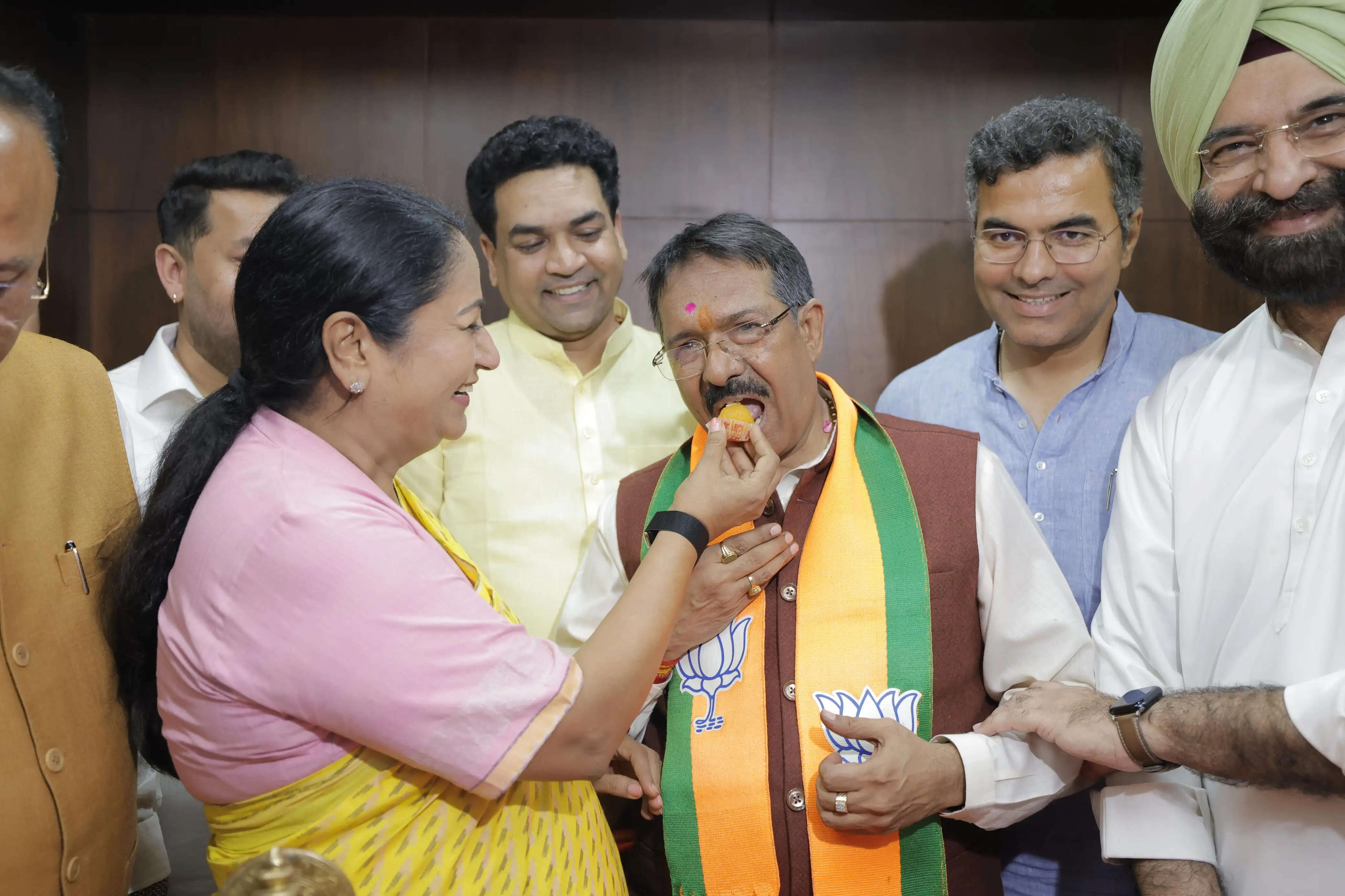 मुख्यमंत्री ने दिल्ली भाजपा के नवनियुक्त अध्यक्ष हर्ष मल्होत्रा को दी शुभकामनाएं, बोलीं- विकसित दिल्ली को मिलेगी नई गति