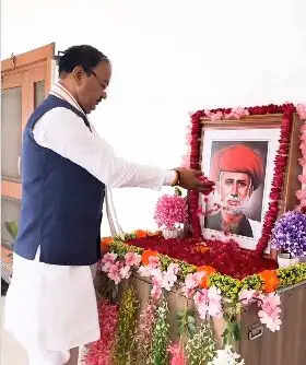 महात्मा ज्योतिबा फुले ने शिक्षा के प्रसार के लिए अपना जीवन समर्पित किया : केशव प्रसाद मौर्य