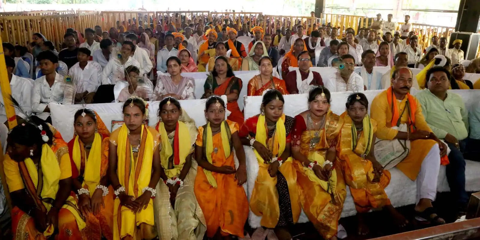 दमोह: सिंग्रामपुर में गूंजा रानी दुर्गावती का गौरवगान, गरिमामय कार्यक्रम में अर्पित की गई श्रद्धांजलि