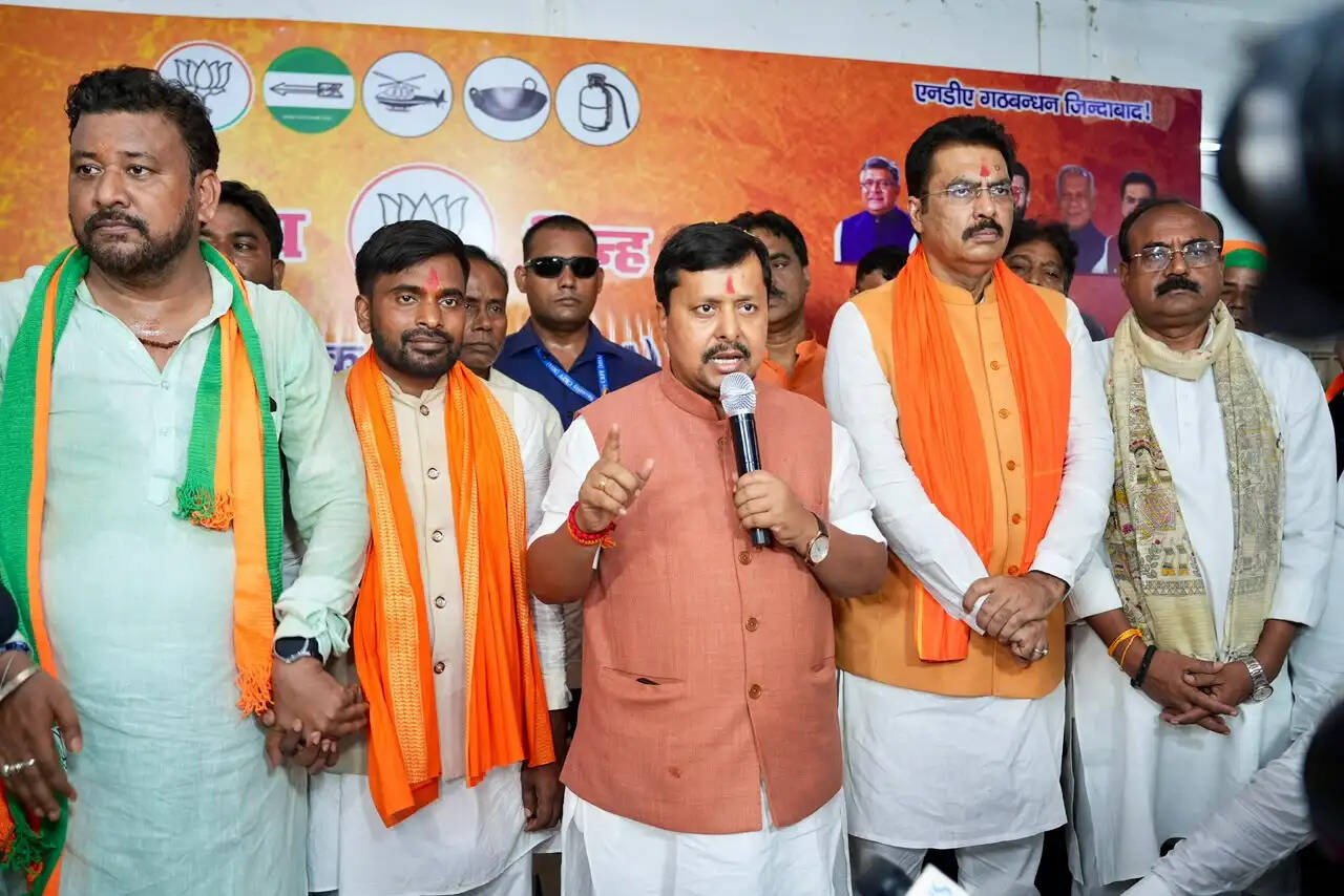 भाजपा के राष्ट्रीय अध्यक्ष ने एनडीए के घटक दलों के प्रदेश अध्यक्षों के साथ चुनावी रणनीति पर किया मंथन