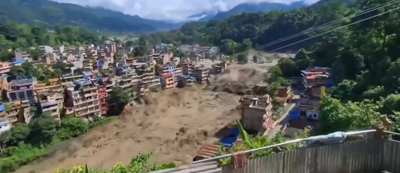 तिब्बत पर जल आपदा खतरा बरकरार, नेपाल के लिए भी तीन दिन भारी