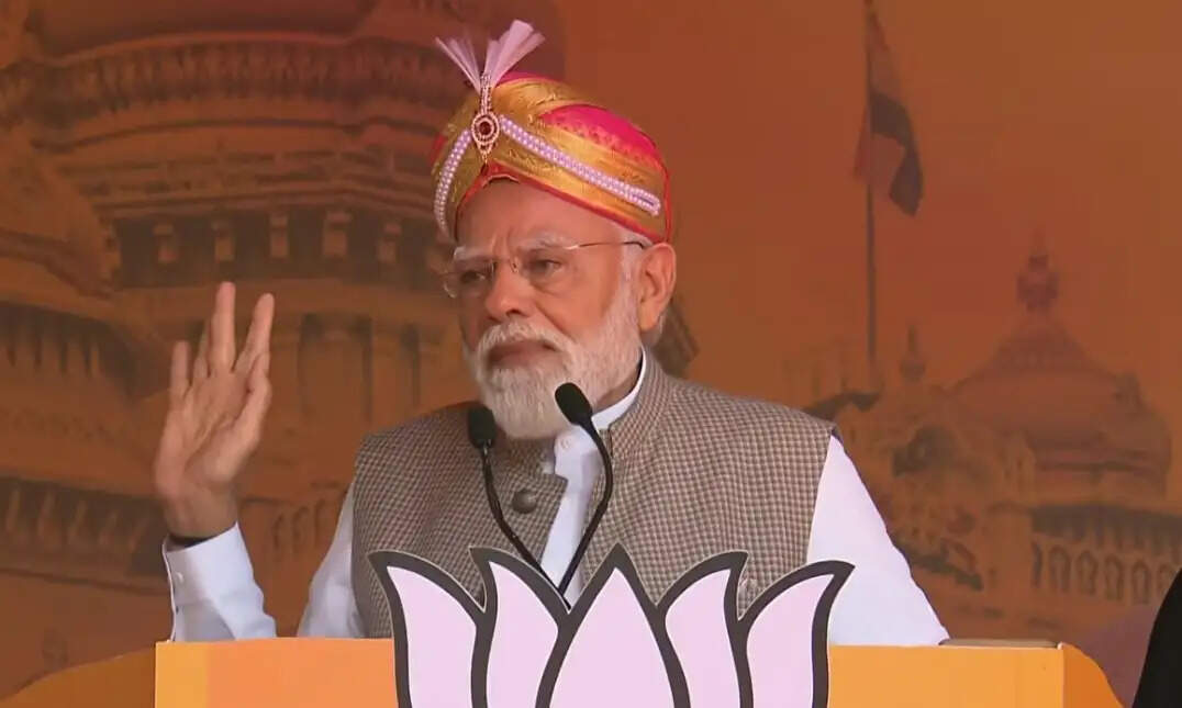 कांग्रेस देश की सबसे बड़ी महिला विरोधी पार्टीः प्रधानमंत्री मोदी