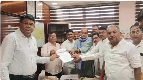 जनसमस्याओं को लेकर पूर्व विधायक का प्रशासन पर हमला, समाधान नहीं हुआ तो आंदोलन की चेतावनी
