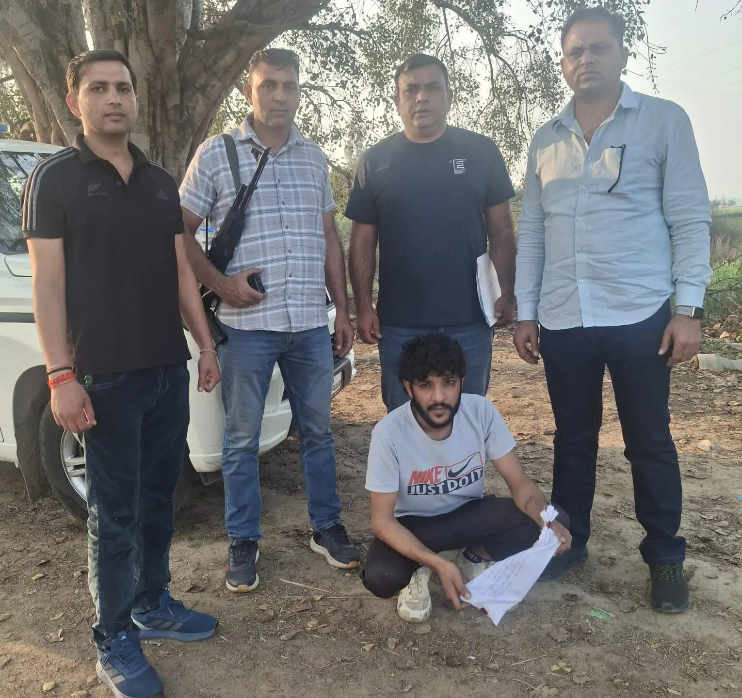 जींद : तीन पिस्ताेल व तीन जिंदा कारतूस के तीन गिरफ्तार