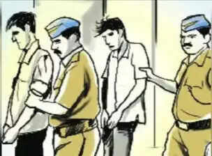 सामूहिक दुष्कर्म के दो आरोपित गिरफ्तार