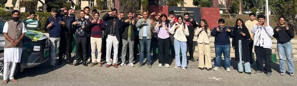 कटड़ा के एसएमवीडीयू पहुँची भारत महा ईवी रैली, 93वें दिन किये पूरे