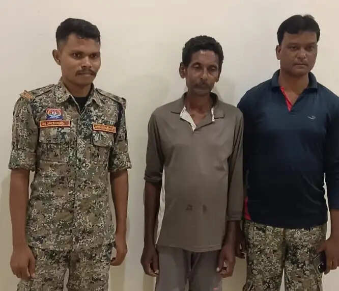 22 वर्षों से फरार स्थायी वारंटी काे कटेकल्याण पुलिस ने किया गिरफ्तार