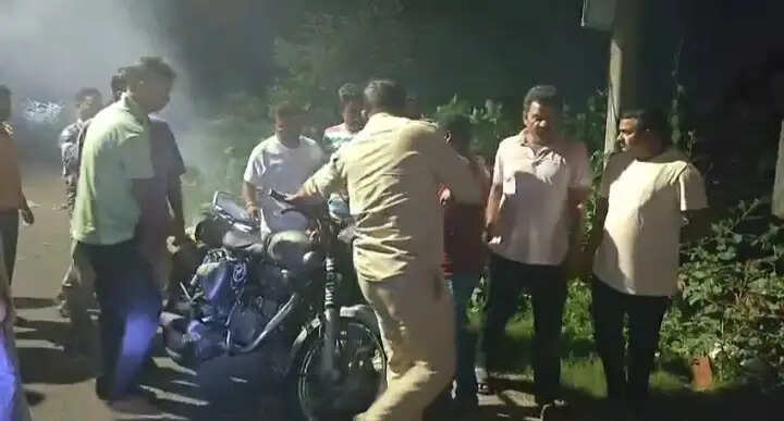 सालानपुर के अचरा में तृणमूल एवं भाजपा समर्थकों के बीच हिंसक झड़प, कई घायल