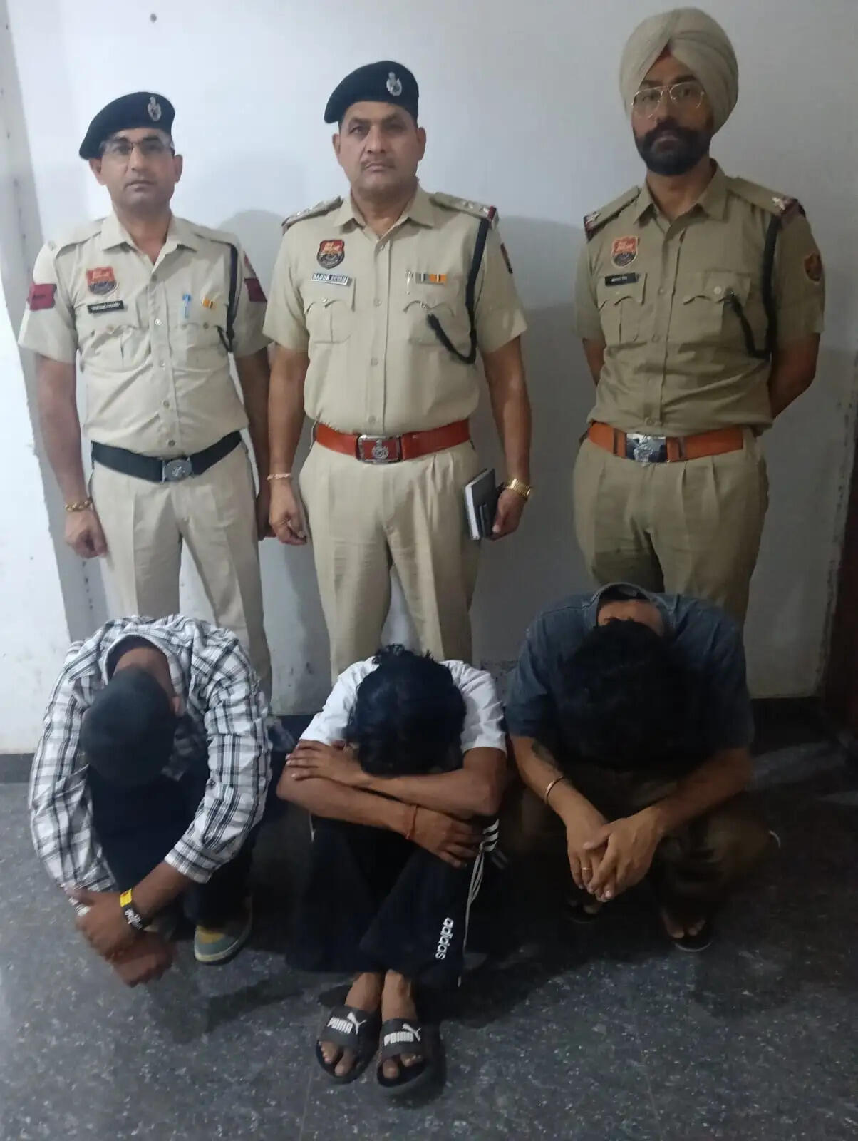 सिरसा में देह व्यापार का भंडाफोड़, होटल मैनेजर सहित सात गिरफ्तार