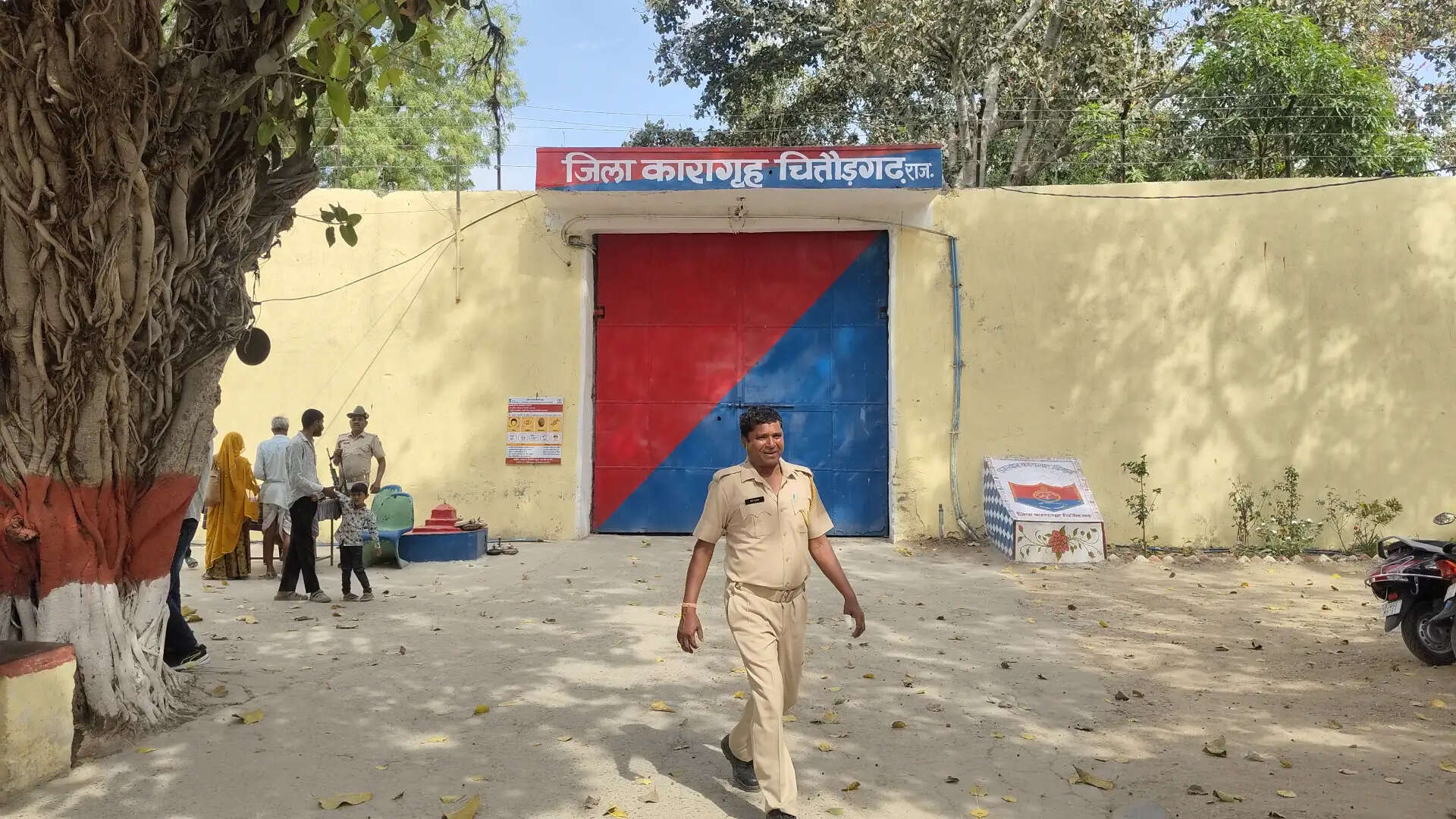 जेल में मोबाइल मिलने का मामला: ठंडे बस्ते में गई जांच, जेल की सुरक्षा पर खड़े हुए सवाल