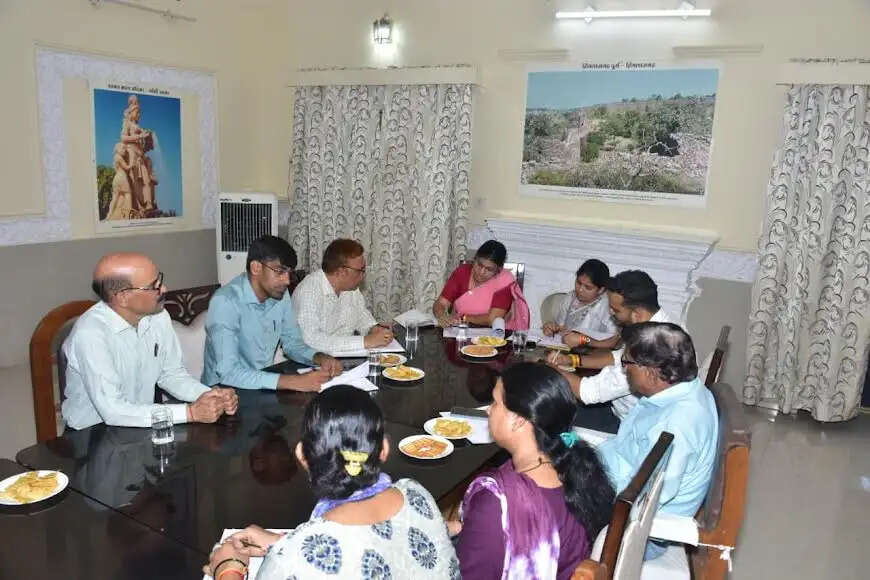 मदरसों का सत्यापन कर नियमों के अनुरूप कराया जाए संचालन : डॉ. निवेदिता शर्मा