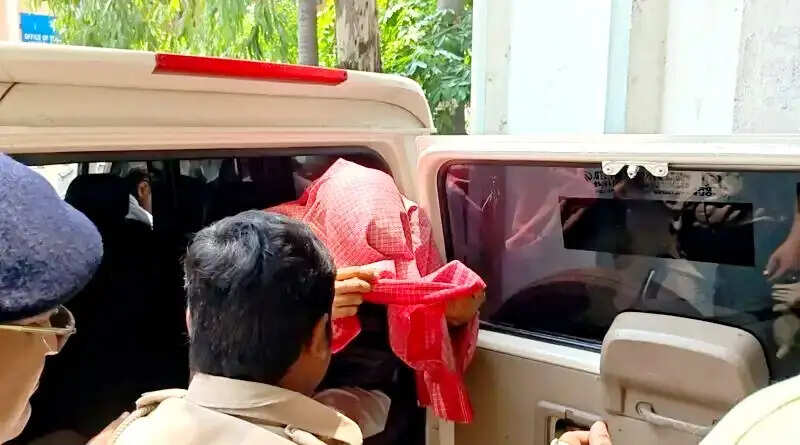 बाराबनी का तृणमूल नेता इंद्रजीत सिंह गिरफ्तार