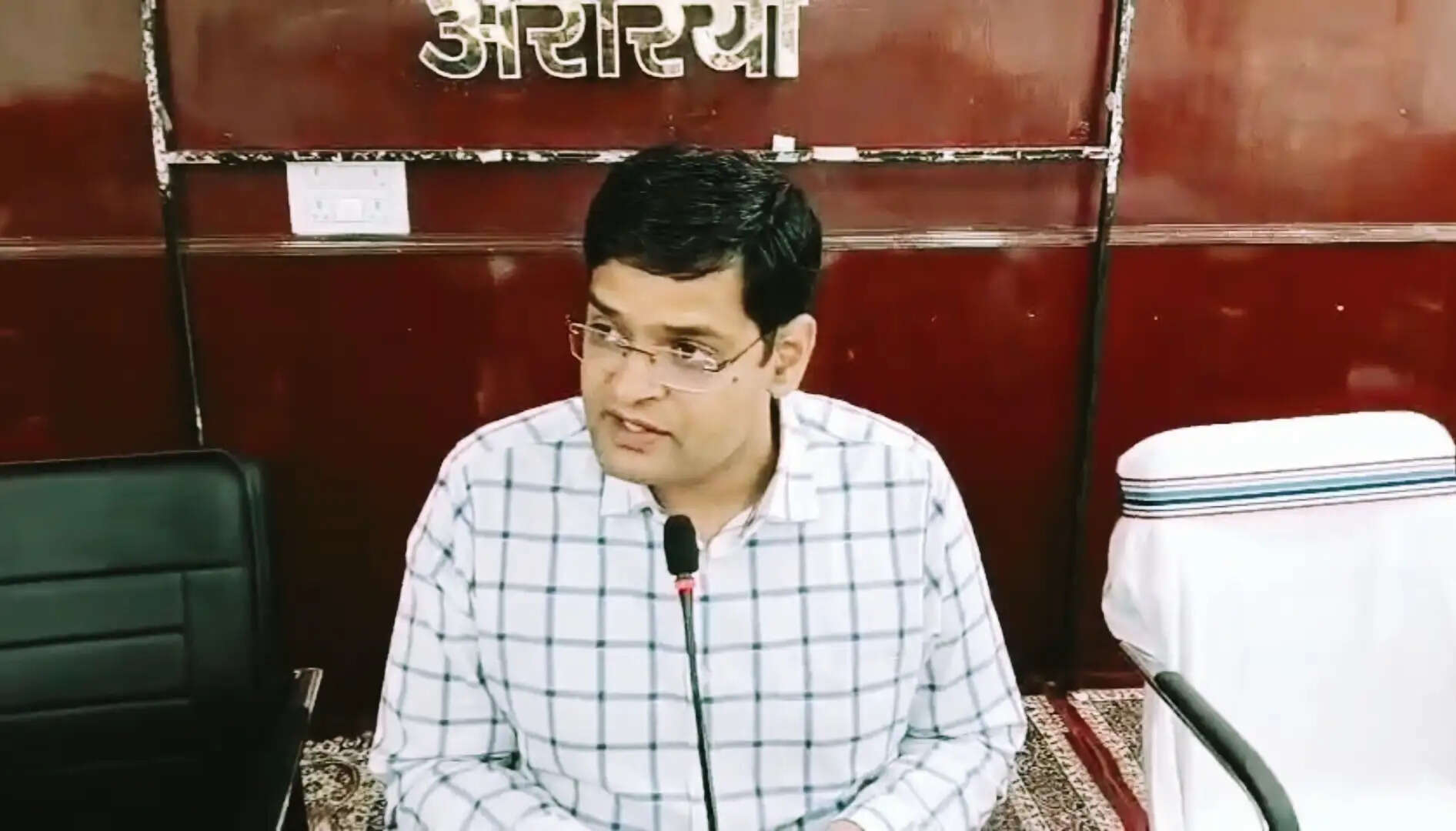 एलपीजी गैस की उपलब्धता पर्याप्त, आपूर्ति मांग से अधिक: जिलाधिकारी