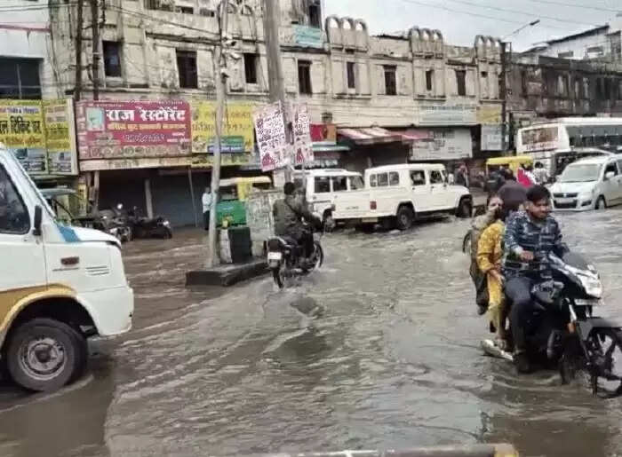 मध्‍य प्रदेश में बारिश का स्ट्रॉन्ग सिस्टम, आज 17 जिलों में भारी बारिश का अलर्ट, भोपाल-इंदौर भी भीगेंगे