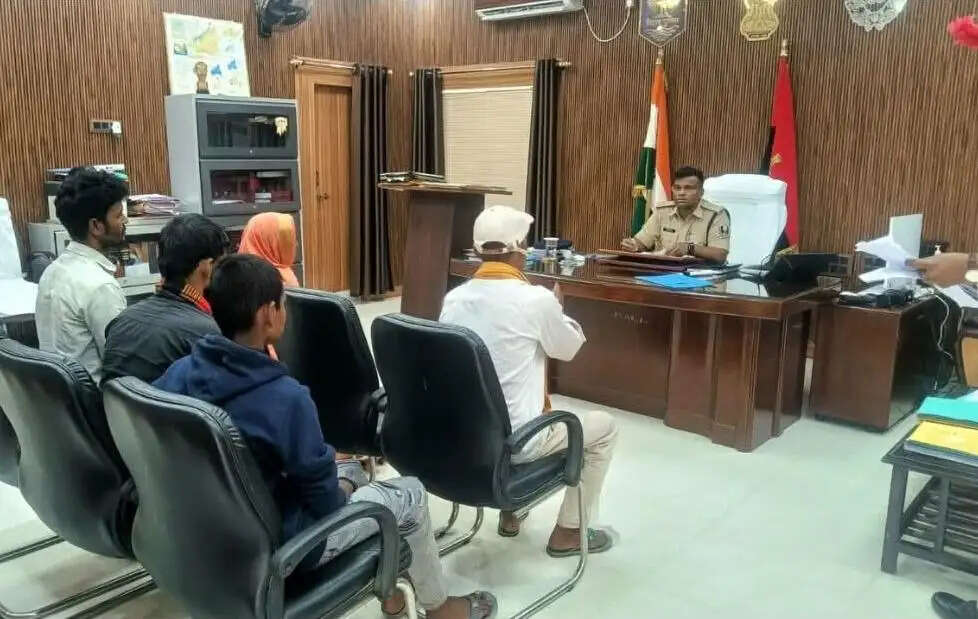 जन संवाद कार्यक्रम आयोजित, त्वरित समाधान के दिए निर्देश