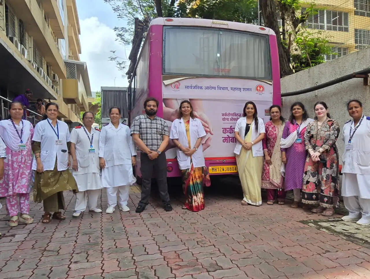 कैंसर जांच घर के द्वार,अगस्त में पूरे ठाणे जिले घूमेंगी कैंसर वैन