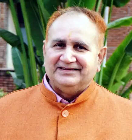 पूर्व कुलपति प्रो. नागेश्वर बने नाक कार्यकारी समिति के अध्यक्ष