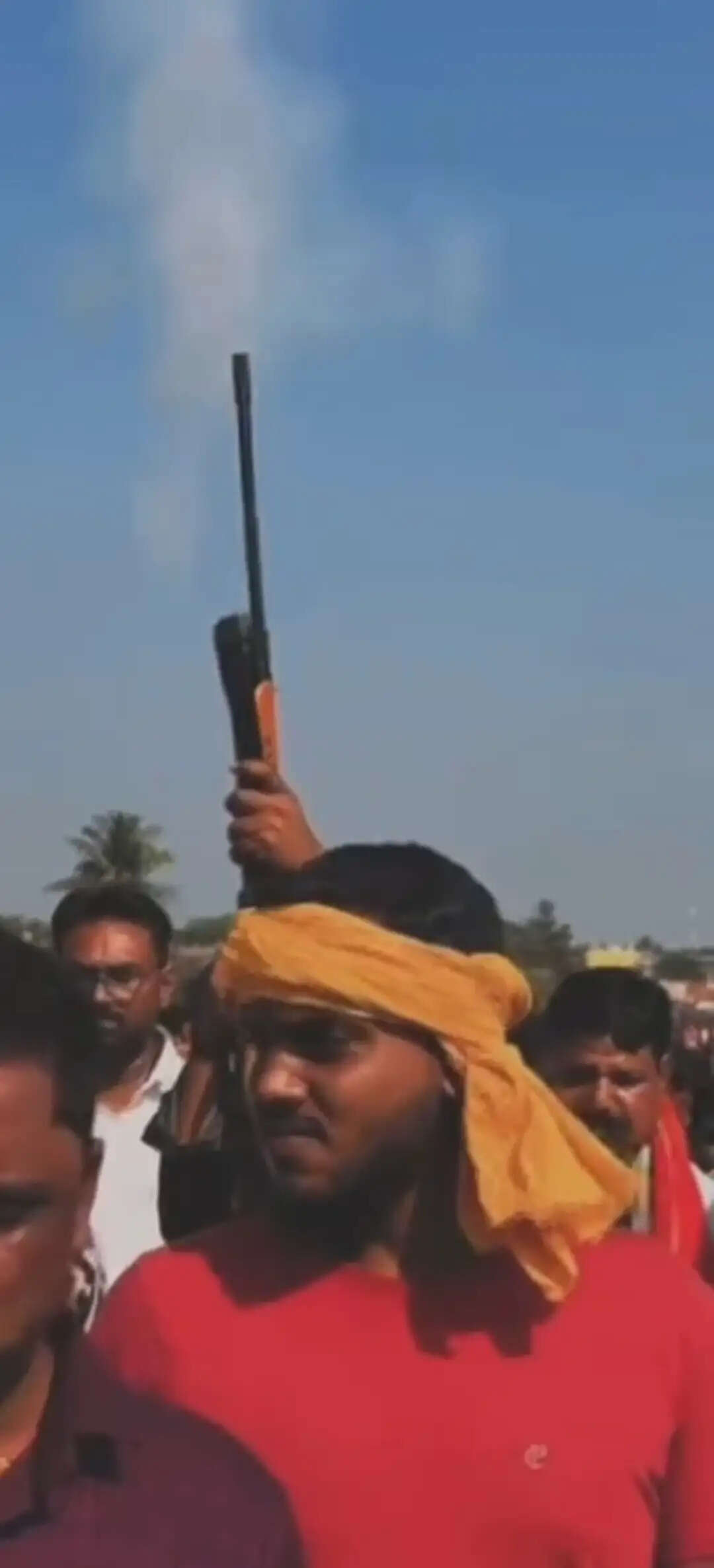 जोगबनी चेयरमैन के पति सहित दो के खिलाफ मामला दर्ज