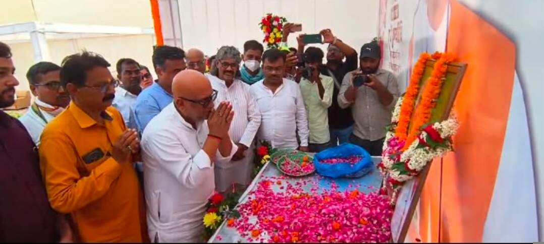 नोएडा एयरपोर्ट का नाम नरेंद्र मोदी के नाम पर रखना दुर्भाग्यपूर्ण : अजय राय