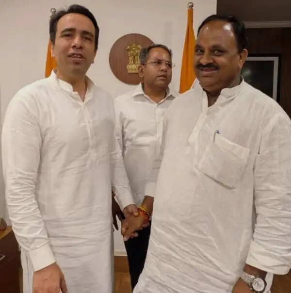 राष्ट्रीय महासचिव अनिल दुबे रालोद संसदीय बोर्ड के सदस्य मनोनीत, पार्टी नेताओं ने किया स्वागत