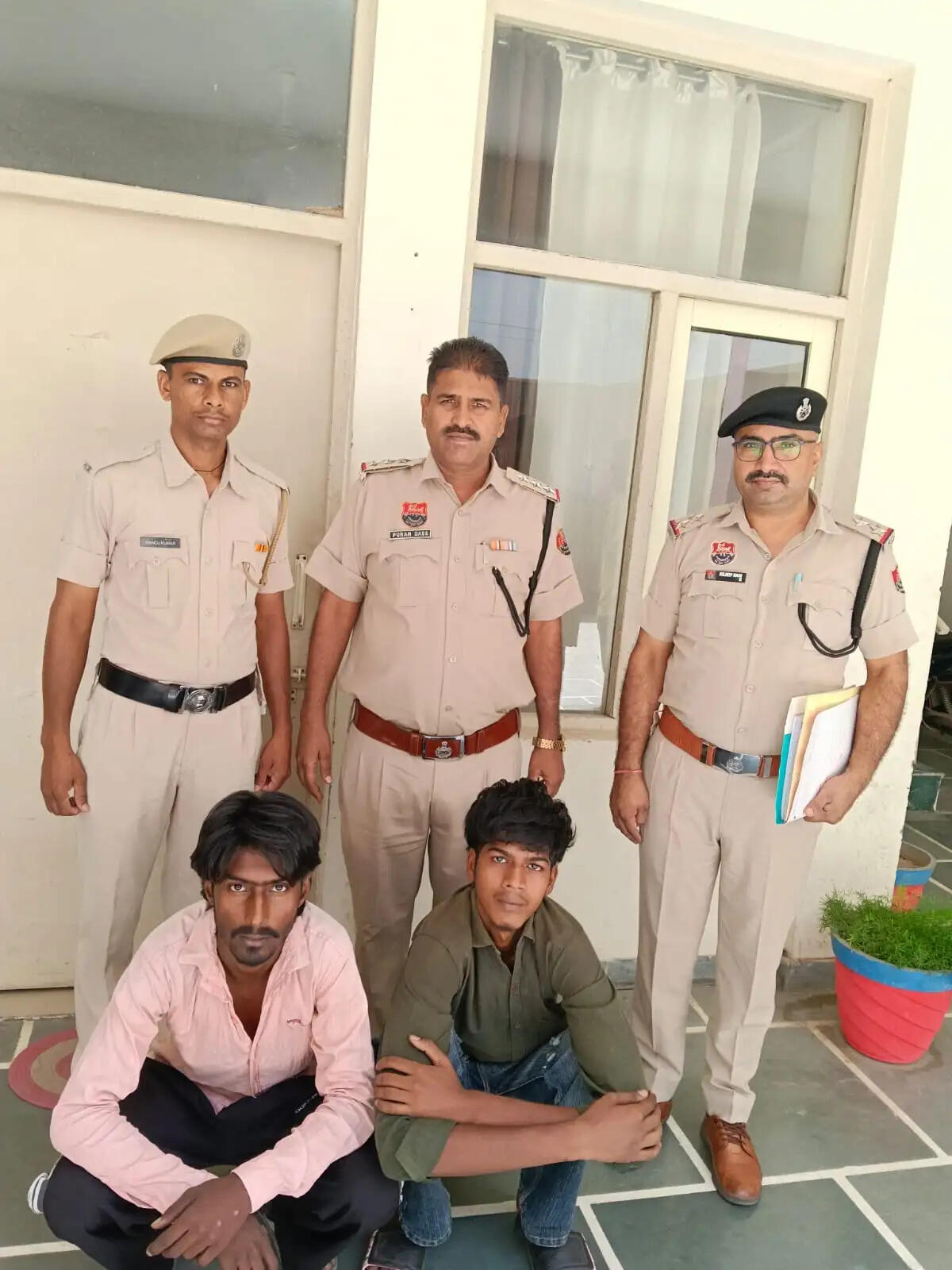 जींद : मोबाइल छीन फरार होने के दो आरोपित गिरफ्तार