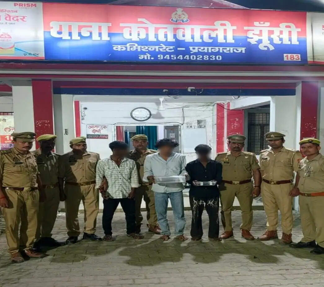 किशोर की हत्या मामले में तीन आरोपित गिरफ्तार