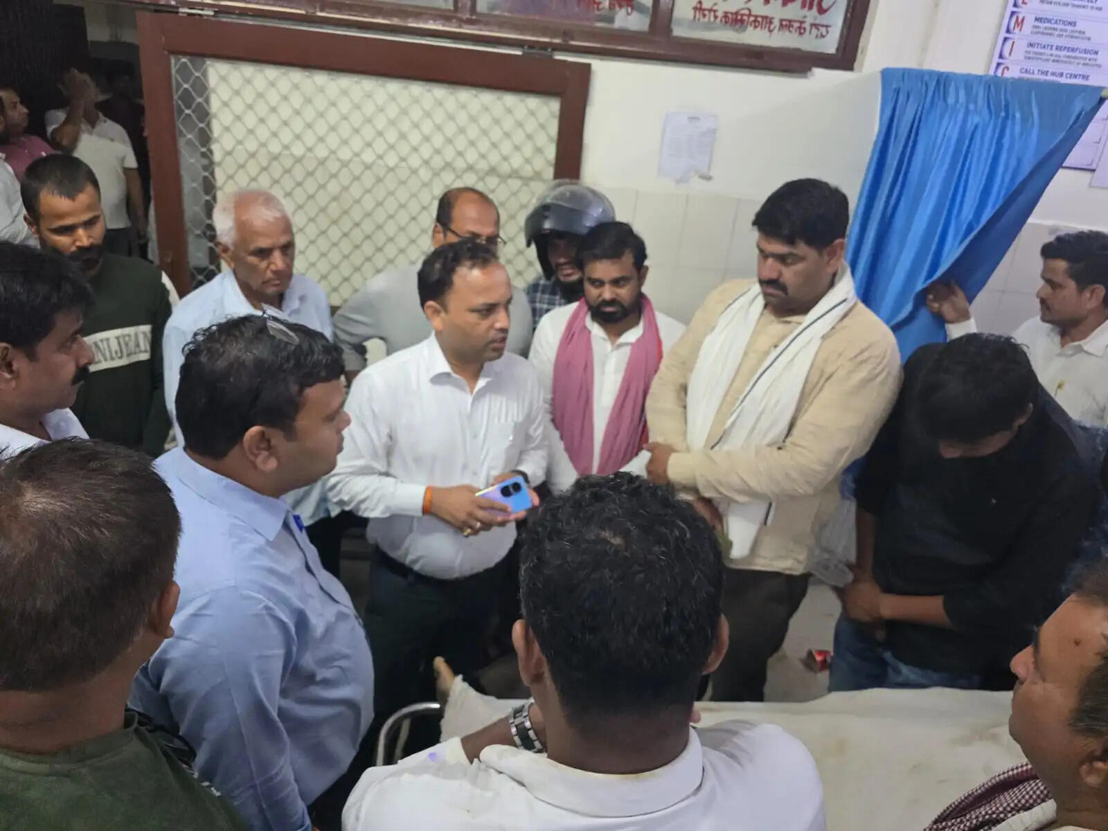 आकाशीय बिजली गिरने से दो युवकों की मौत