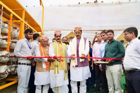 दरभंगा में पीएनजी गैस की सुविधा का शुभारंभ, संजय सरावगी और सांसद गोपाल ठाकुर ने की शुरुआत