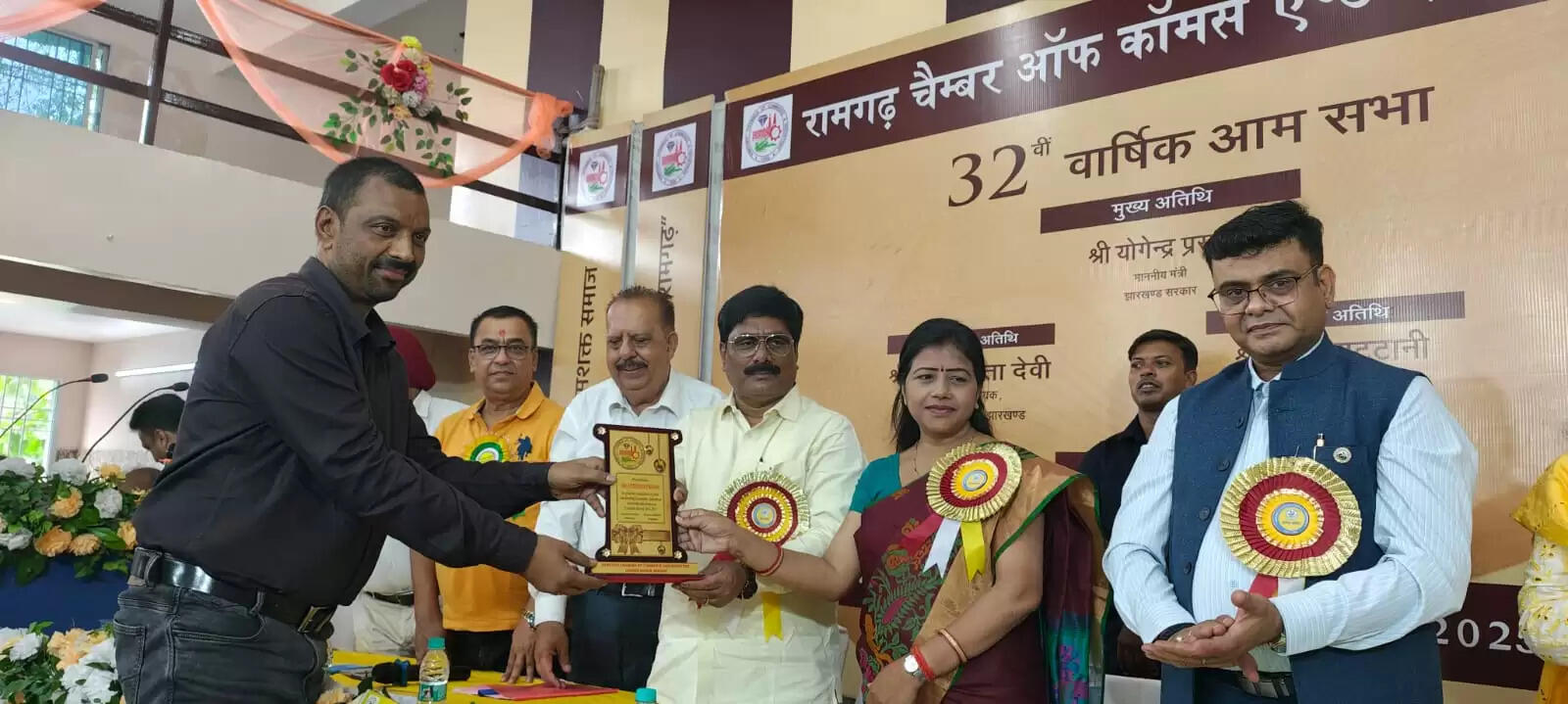 व्यवसायियों का हित देख होगा क्षेत्र का समुचित विकास : योगेंद्र प्रसाद