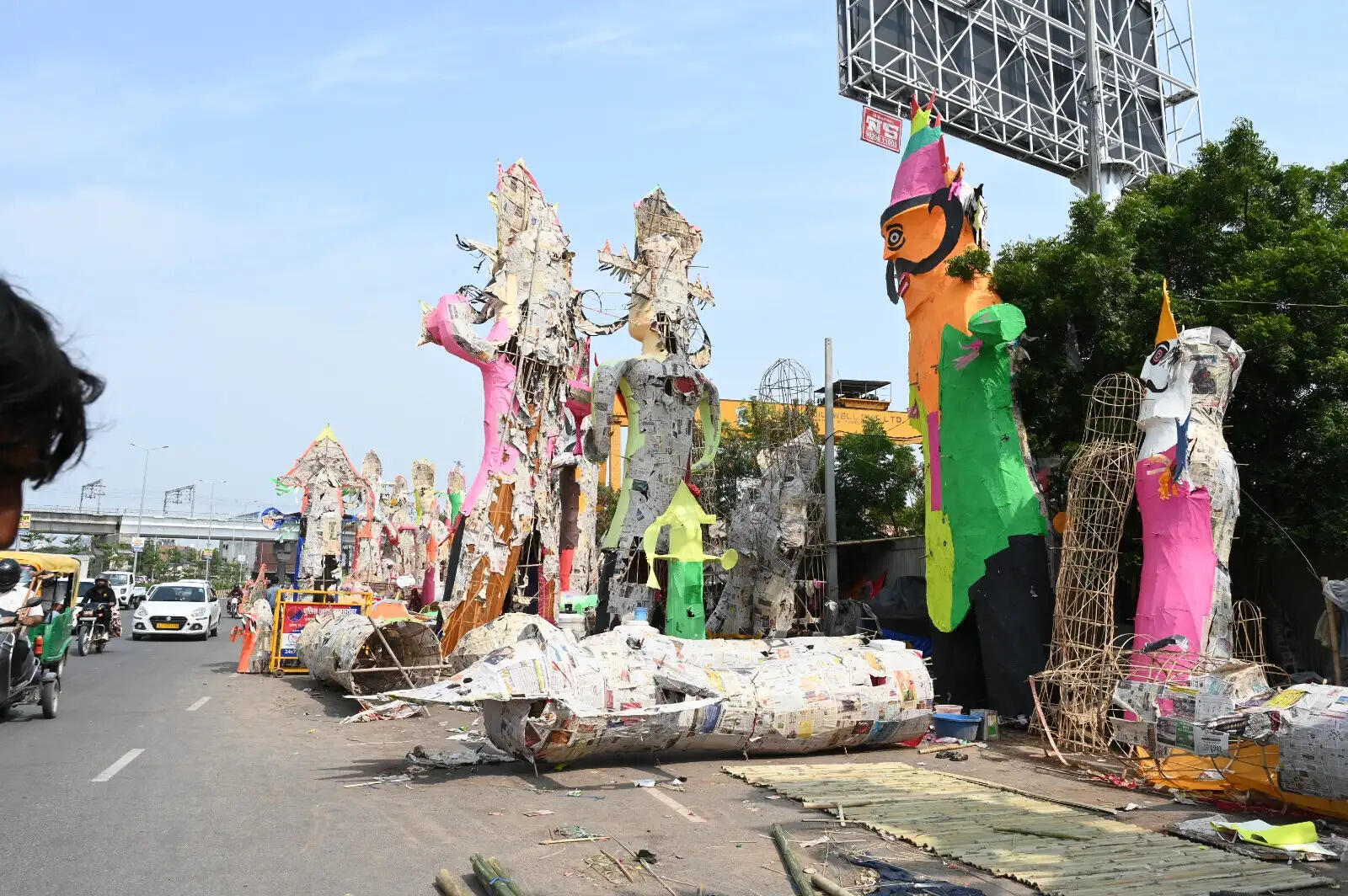 जयपुर में बारिश से रावण के पुतले खराब, कारीगरों को लाखों का नुकसान