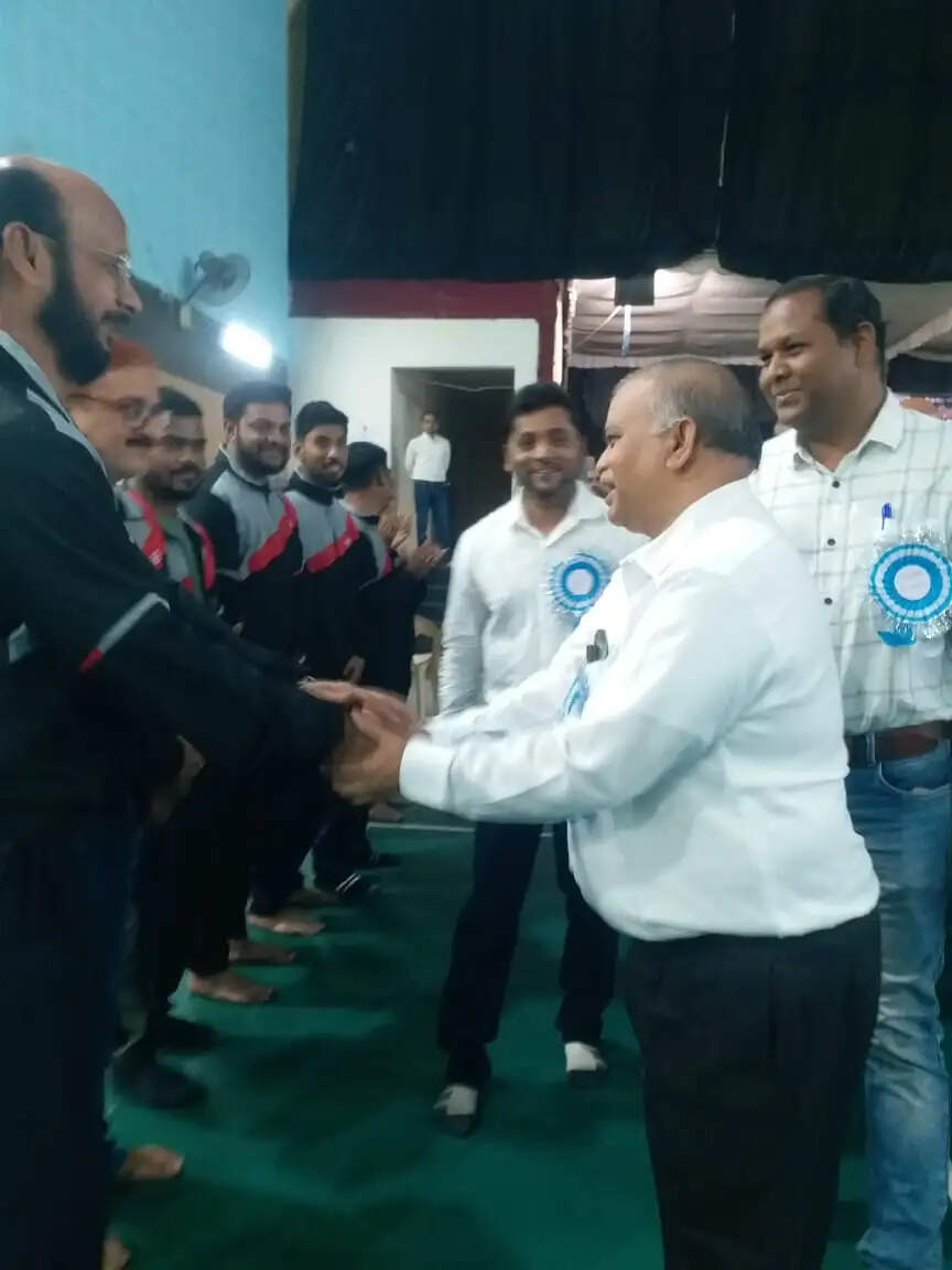 मड़वा विद्युत संयंत्र के जूनियर क्लब में पाॅवर कंपनीज अंतरक्षेत्रीय बैडमिंटन स्पर्धा का आगाज