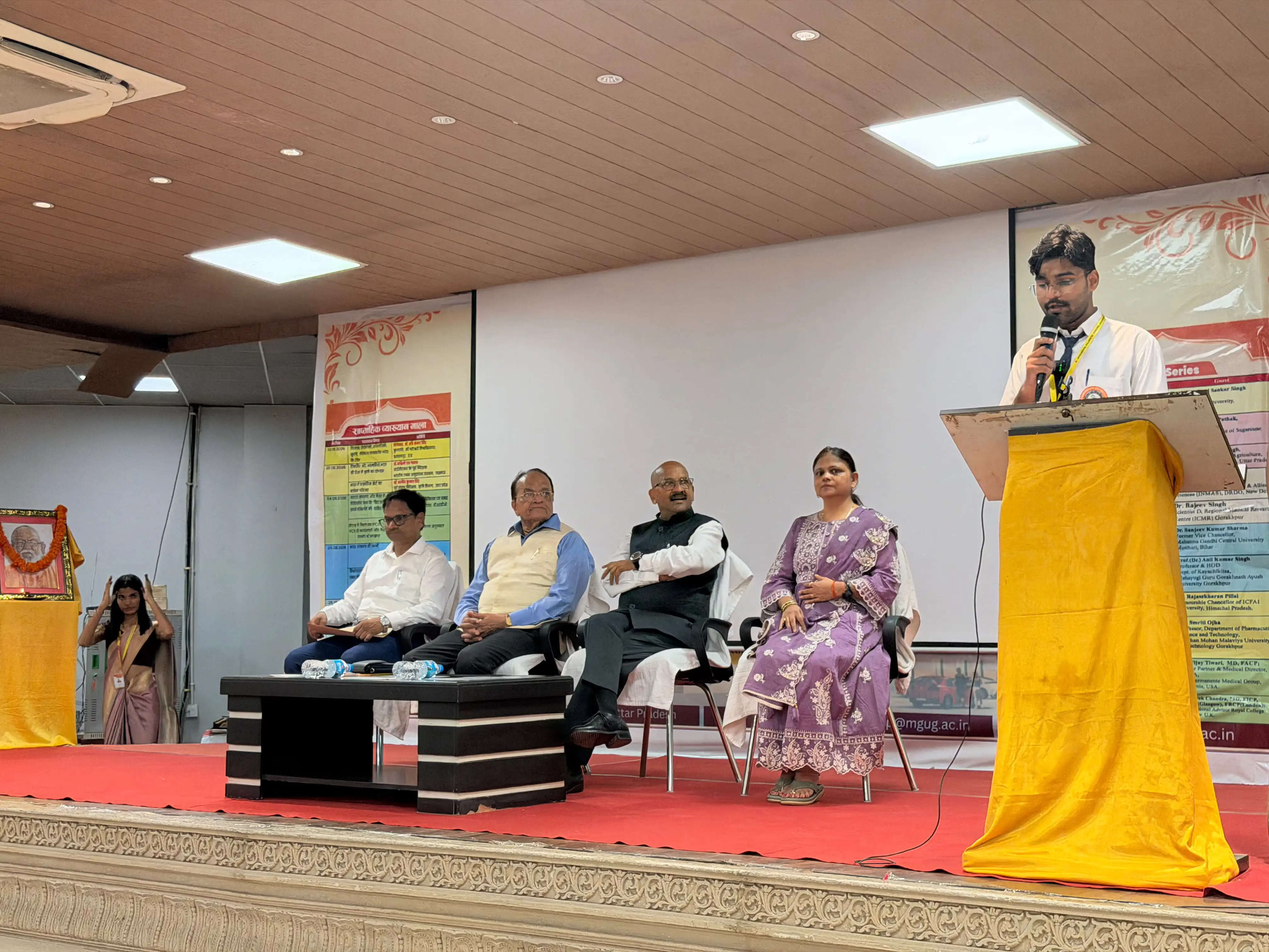 फार्मेसी क्षेत्र में बढ़ रहे रोजगार के अवसर : डॉ. राजशेखरन