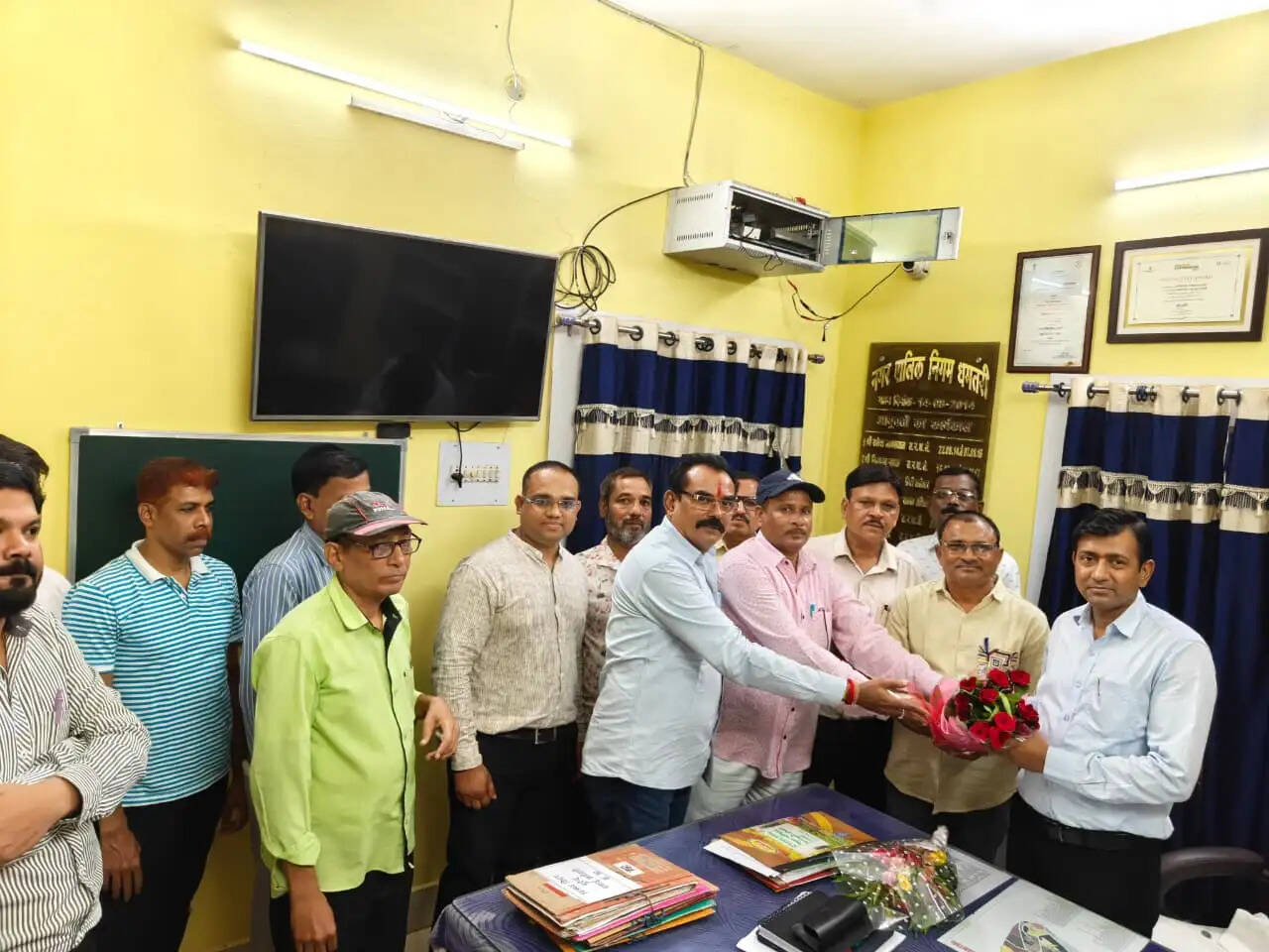 नगर निगम के नवागत आयुक्त अरुण वर्मा का नवयुवक अधिकारी-कर्मचारी कल्याण संघ ने किया स्वागत