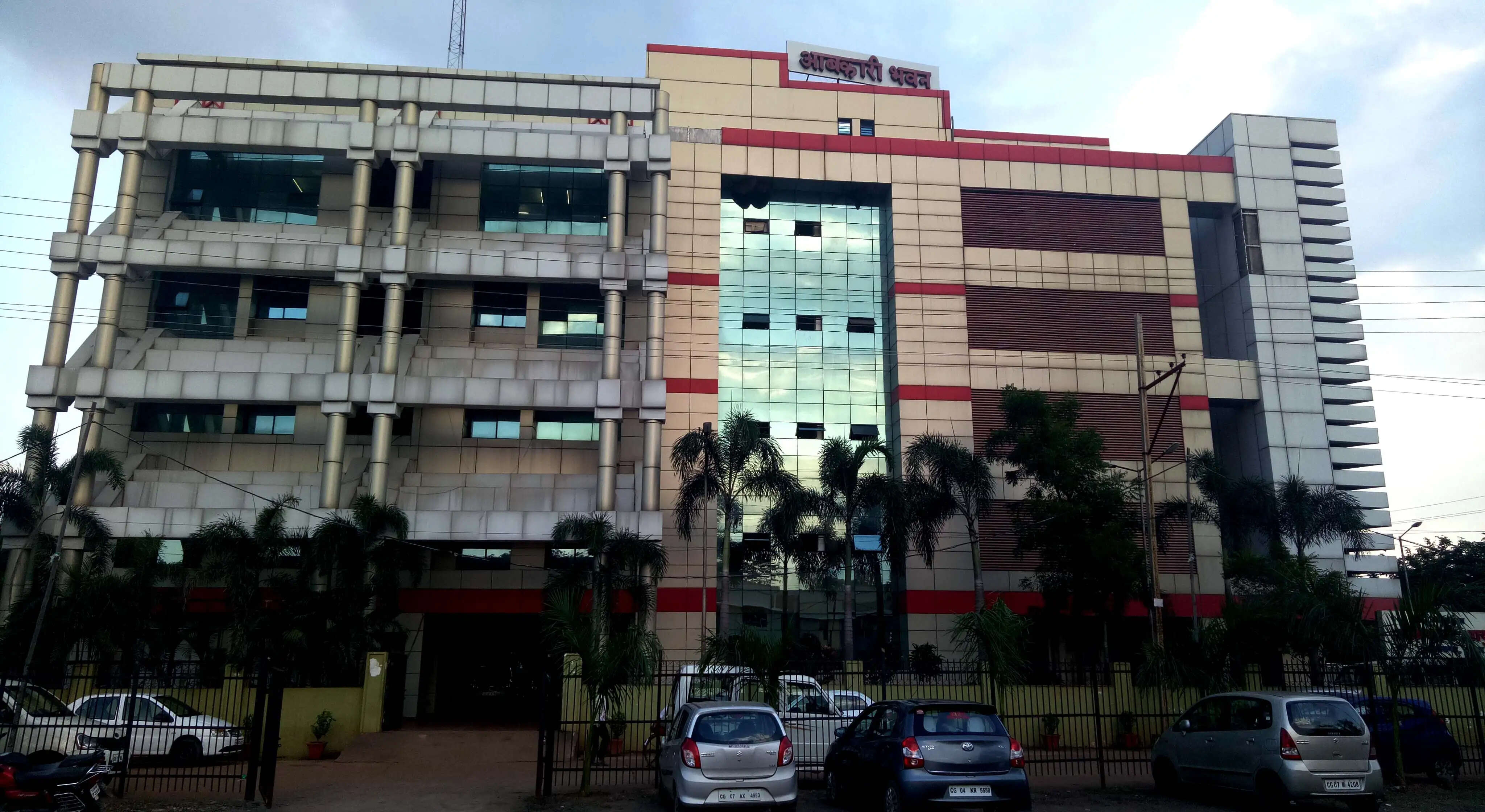 शराब ओवररेटिंग के मामले में छत्तीसगढ़ स्टेट मार्केटिंग कॉर्पोरेशन लिमिटेड ने सात कंपनियों को किया तलब