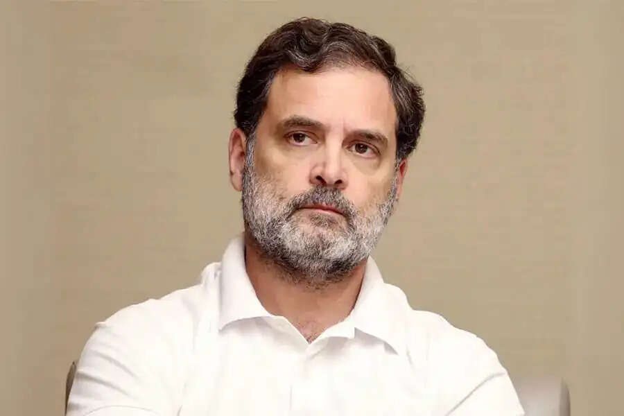 राहुल गांधी ने लगाया, सीबीएसई काॅपी मूल्यांकन में गड़बड़ी का आरोप