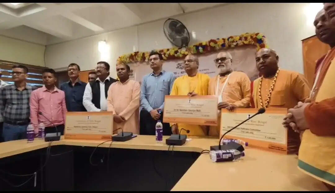 सिलीगुड़ी की तीन रथयात्रा समितियों को पांच-पांच लाख रुपये की आर्थिक सहायता प्रदान