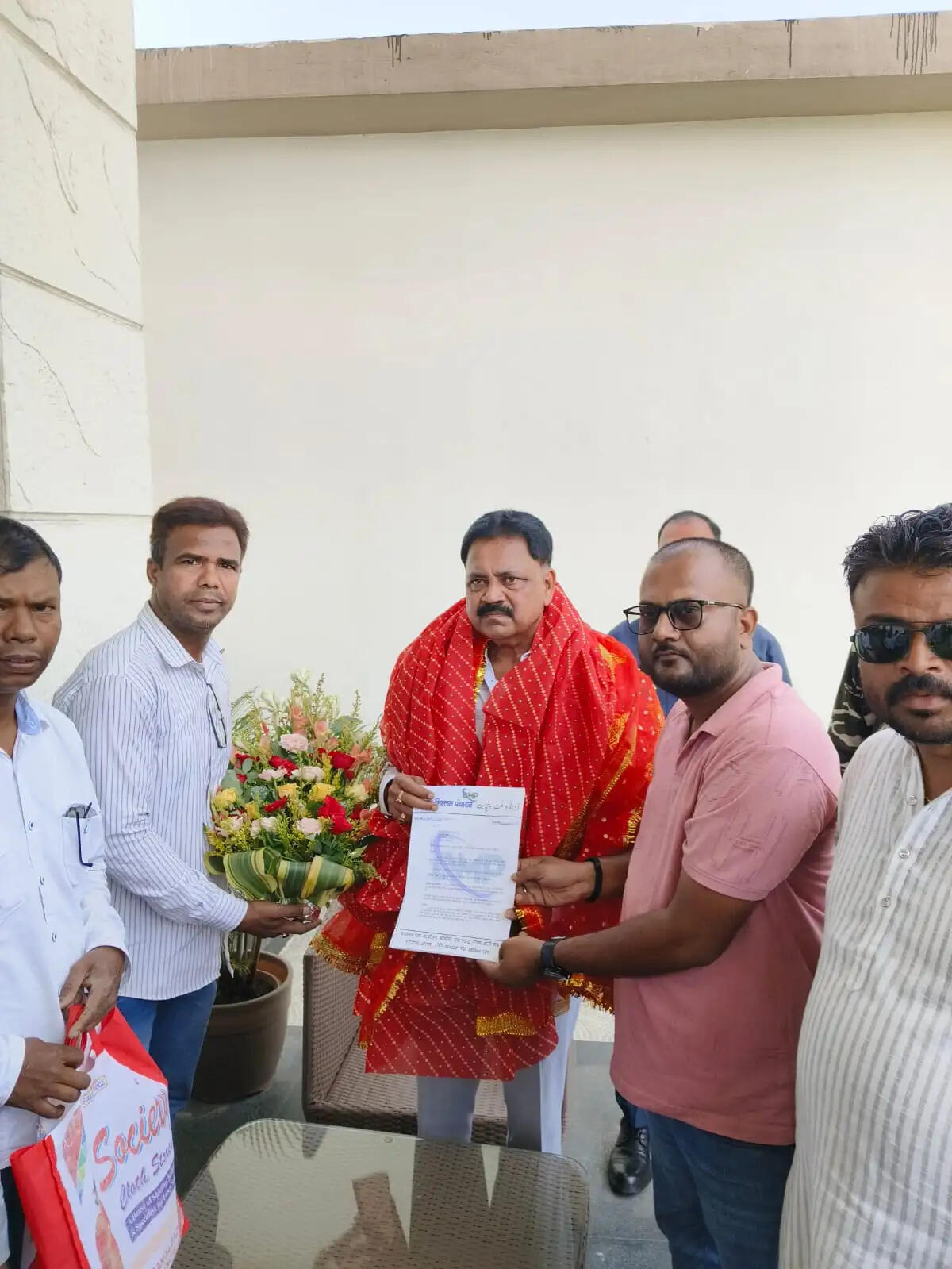 डोरंडा मिल्लत पंचायत के प्रतिनिधिमंडल ने नगर विकास मंत्री से की मुलाकात, क्षेत्रीय समस्याओं के समाधान की उठाई मांग