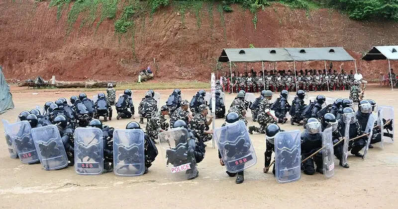 प्रथम वाहिनी एसएसबी मुख्यालय में सप्ताहव्यापी दंगा नियंत्रण एवं एंटी राइट प्रशिक्षण कार्यक्रम संपन्न