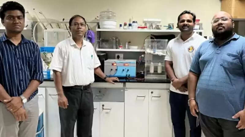 आईआईटी गुवाहाटी ने विकसित की 20 रुपये में एक हजार लीटर फ्लोराइड मुक्त पानी की तकनीक